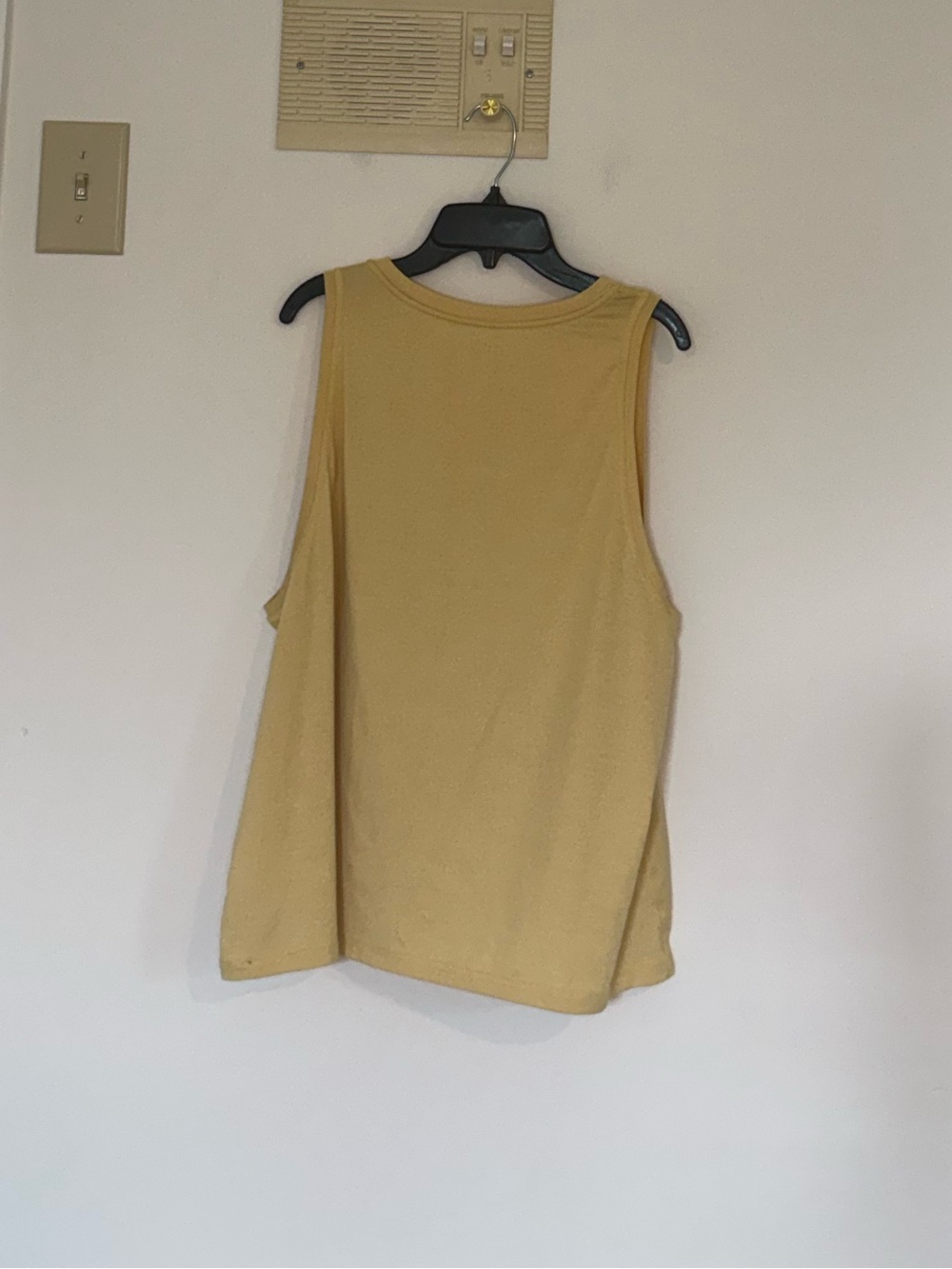 Athleta Loose-Fit Tanktop - Picture 3 of 4